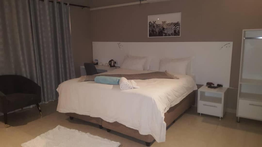 Legends Executive Lodge Choma Extérieur photo